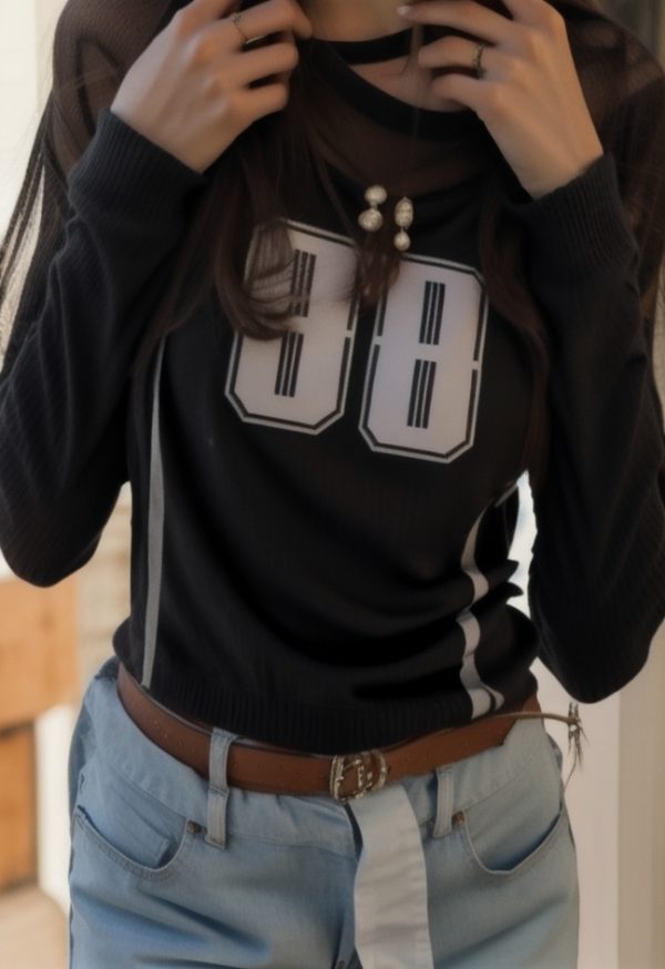 Number Print Cropped Long Sleeve Tee